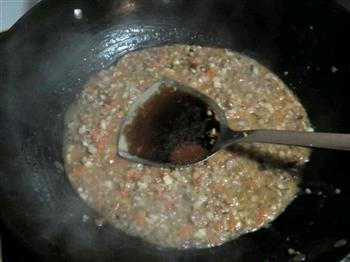 胡萝卜香菇肉酱的做法步骤7