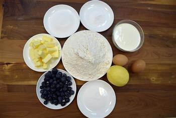 德普烤箱食谱-金宝顶蓝莓马芬的做法步骤3