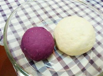 紫薯小馒头的做法步骤1