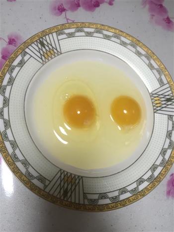 懒人营养早餐-煎鸡蛋液馒头片的做法步骤2