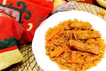 新疆菜-古法羊肉手抓饭的做法图解12
