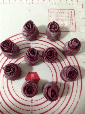红玫瑰馒头的做法图解5