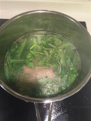 简便健康绿蔬肉丸汤的做法步骤13