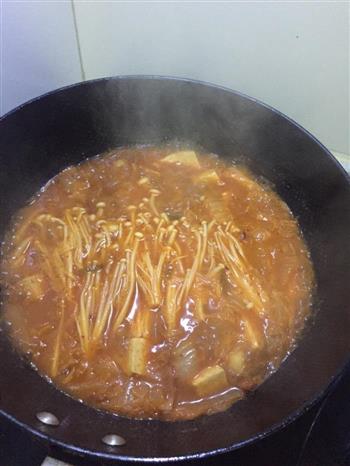 一人食简易韩式泡菜汤的做法图解4