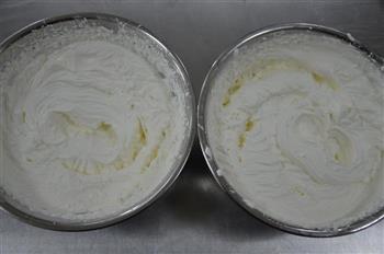 双层水果奶油生日蛋糕的做法步骤12