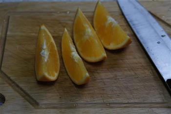 释放植化素的苹果橙汁的做法步骤3