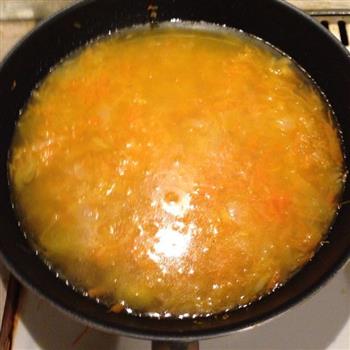 欧式蔬菜牛肉汤的做法步骤3