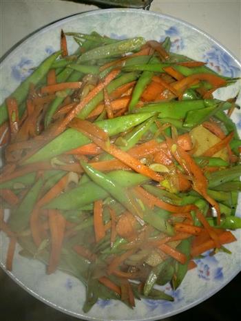 胡萝卜炒豇豆的做法步骤5
