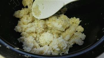 剩米饭华丽变身-鲜虾饭团的做法步骤1