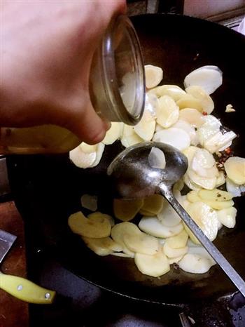 酸辣土豆片的做法步骤3