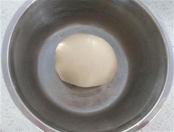 香菇花生糯米卷的做法步骤3