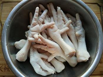 卤煮鸡爪的做法步骤1