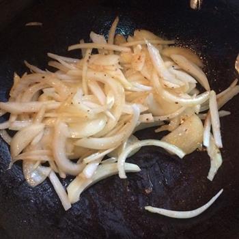 洋葱青椒炒牛肉的做法步骤3