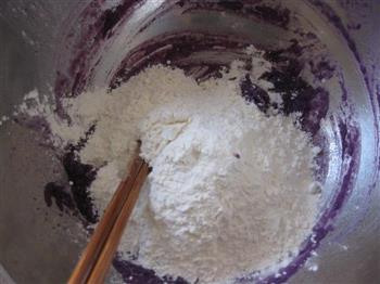 紫薯双色馒头的做法步骤4