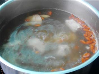 枸杞老姜羊肉汤的做法步骤9