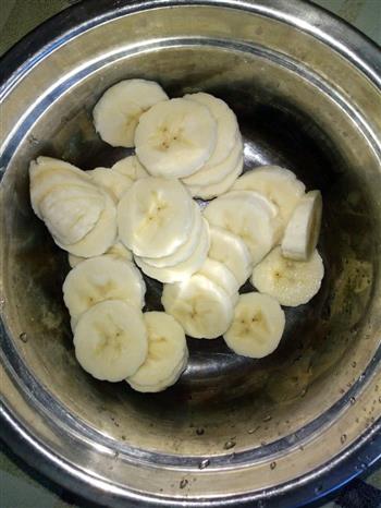香蕉松饼的做法步骤2