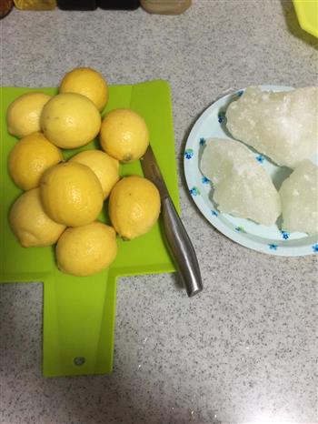 冰糖柠檬膏的做法图解1
