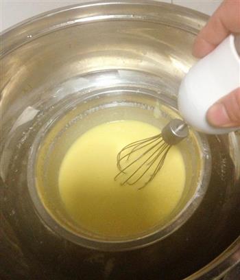 椰奶炫彩奶黄包的做法步骤4