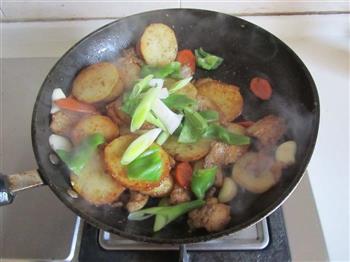 干锅土豆片的做法步骤10