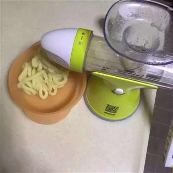 土豆火腿焗饭的做法步骤1