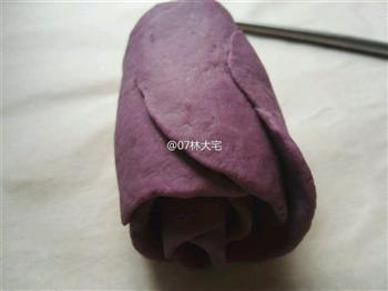 紫薯玫瑰卷的做法图解6