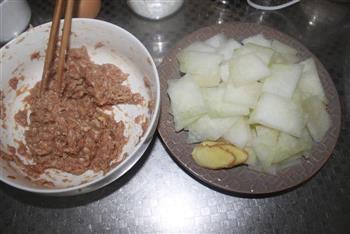 暖暖的冬瓜丸子汤的做法步骤3