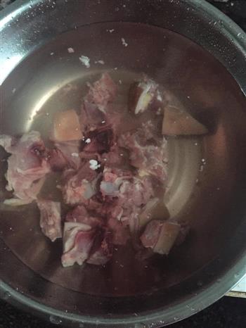 淮山羊肉汤的做法图解1