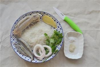 什锦海鲜粥的做法步骤1