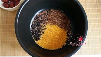 杂粮红枣粥的做法步骤2