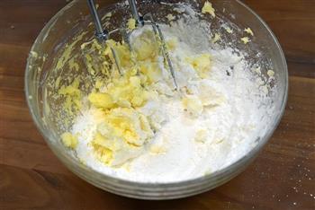 德普烘焙食谱—法式焦糖杏仁酥的做法步骤2