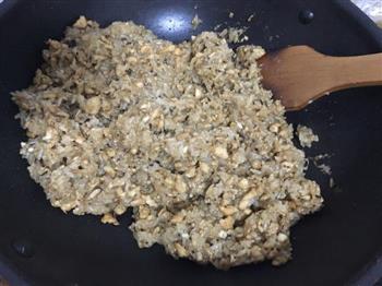 蚝油香菇鸡丁糯米烧卖的做法步骤9
