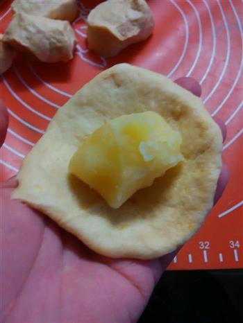 椰香红薯奶黄包的做法步骤10