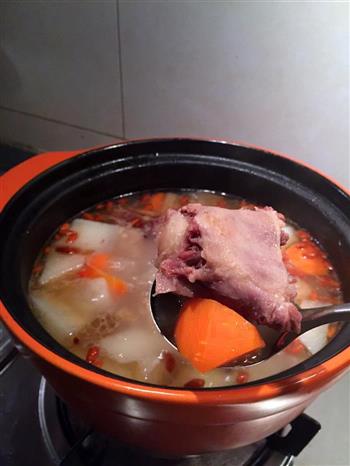 清炖牛尾汤的做法步骤5