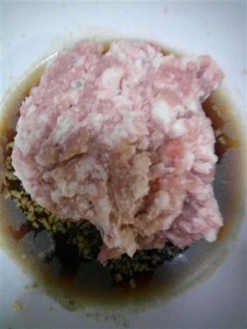 北方传统白菜猪肉饺子的做法步骤4