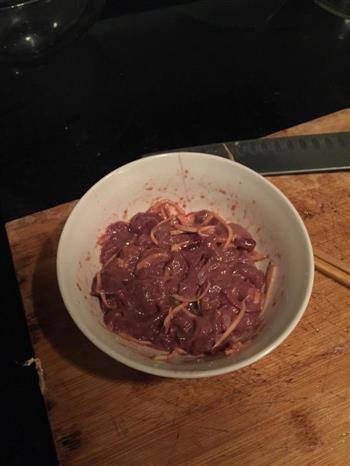菠菜猪肝汤的做法步骤1
