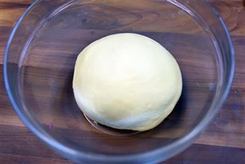 德普烘焙食谱-熔岩芝士面包的做法图解1