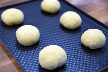 德普烘焙食谱-熔岩芝士面包的做法步骤5