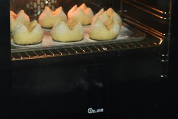 德普烘焙食谱-熔岩芝士面包的做法图解8