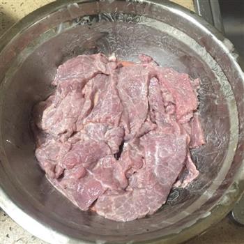 家常水煮牛肉的做法图解2