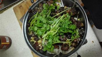 香辣红酒豆豉排骨牛肉混合干锅的做法步骤11
