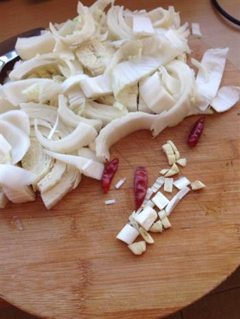 大白菜炖豆腐的做法步骤2