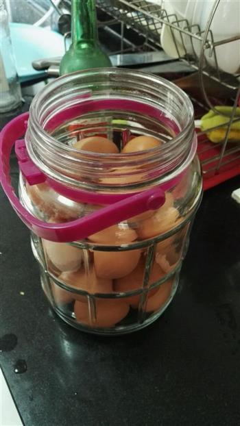 腌咸鸡蛋的做法步骤4