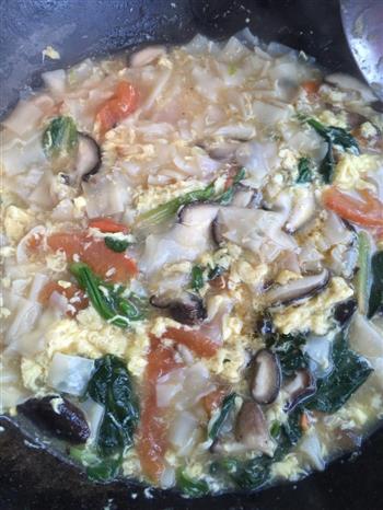 香菇鸡蛋菠菜面片汤的做法步骤6