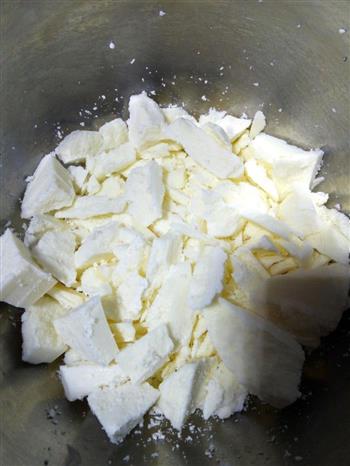杏仁重乳酪蛋糕的做法步骤1