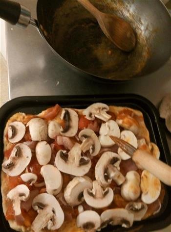 培根蘑菇配番茄洋葱浓汁披萨的做法步骤13