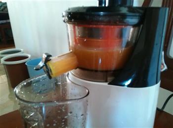 苹果橙子雪莲果汁的做法步骤2