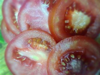 番茄紫菜汤的做法图解2