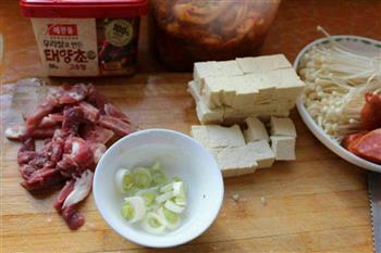 韩式辣白菜汤的做法图解3