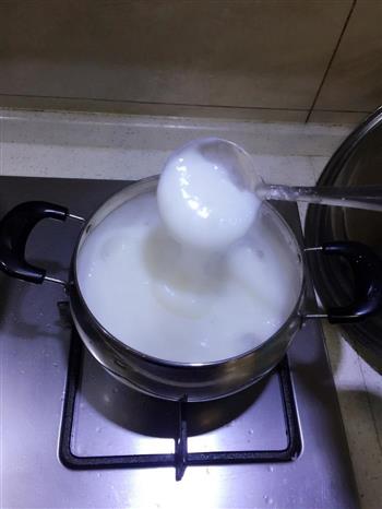 简易版牛奶小方的做法步骤4