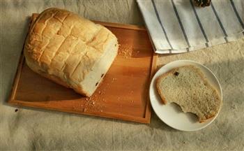 面包机版葡萄干吐司的做法步骤8
